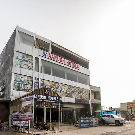 Hotel O Aarush Jhajhar Zewnętrze zdjęcie