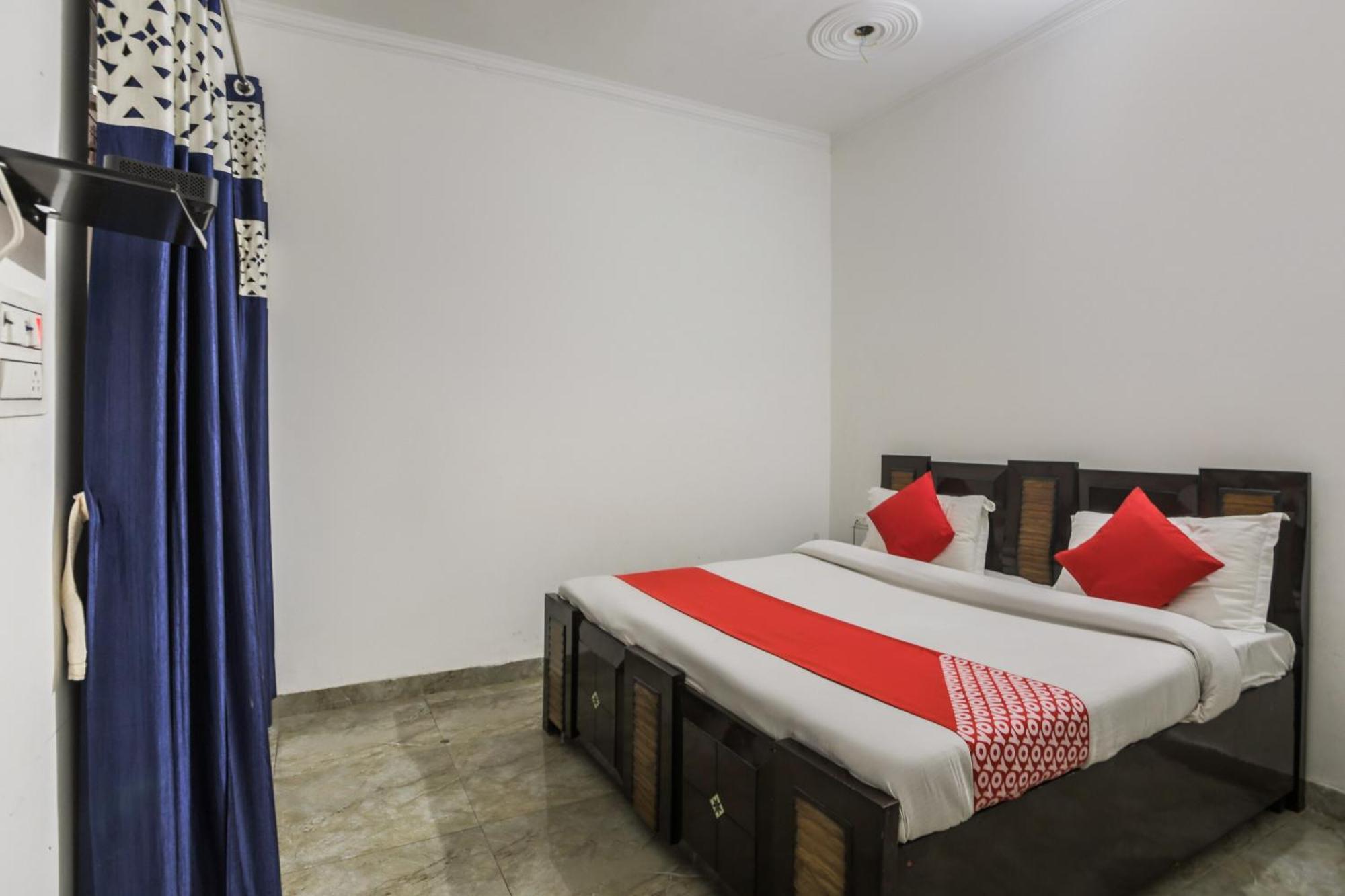 Hotel O Aarush Jhajhar Zewnętrze zdjęcie